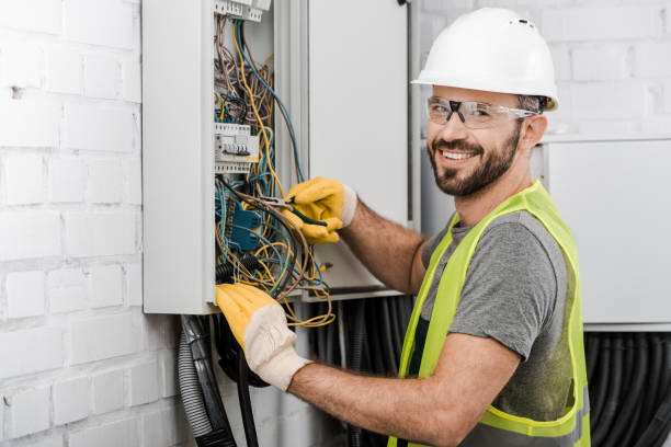 Professional Electrician in Tracyton, WA