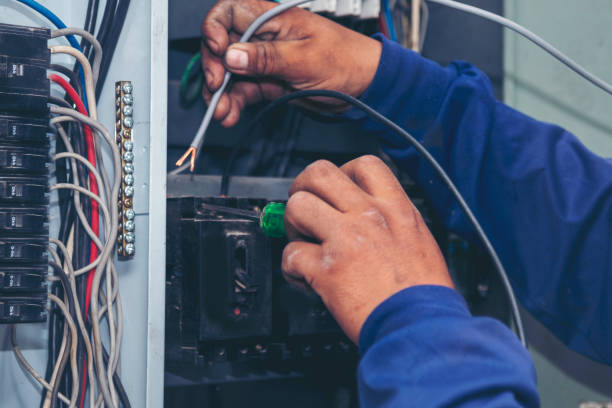 Best Electrical Contractors for Businesses  in Tracyton, WA